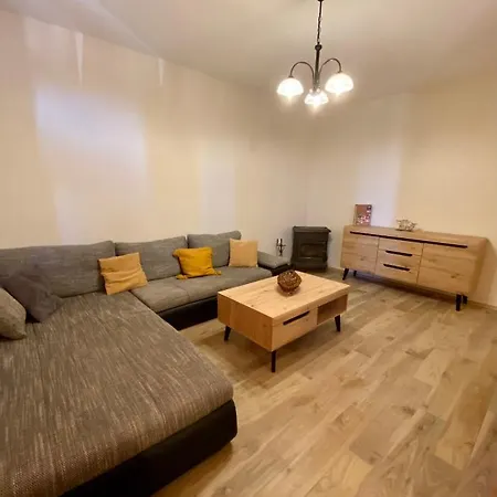 With Balcony And Free Parking Apartmán *