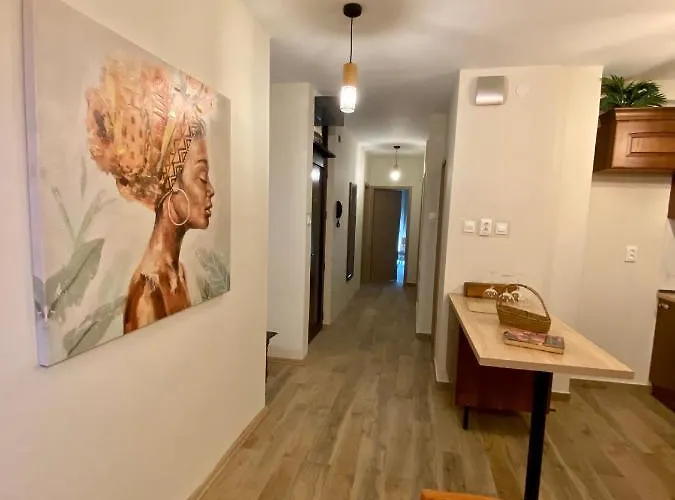 With Balcony And Free Parking アパート ザダル